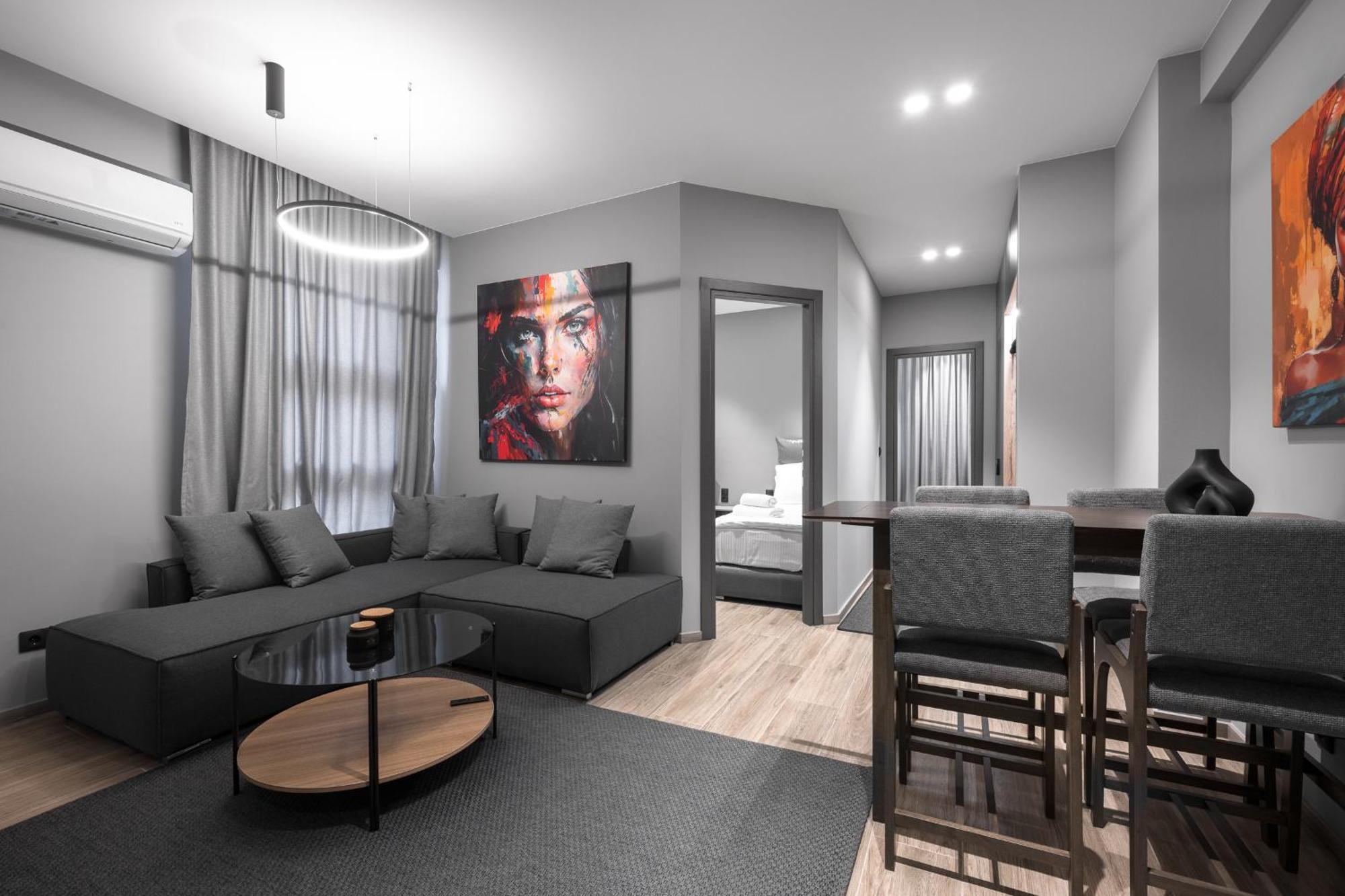 No9, Chic & Modern 2Bdr Apartment In The Centre Of Thessaloniki Exterior photo
